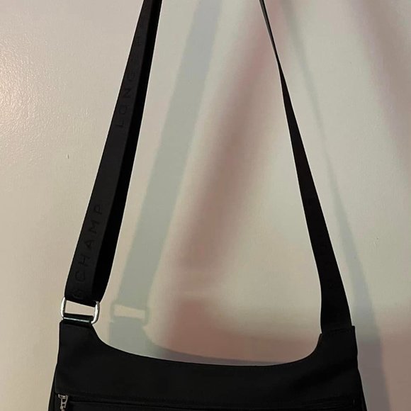 Longchamp Vintage Crossbody Messenger Bag - Unisex - Picture 3 of 6